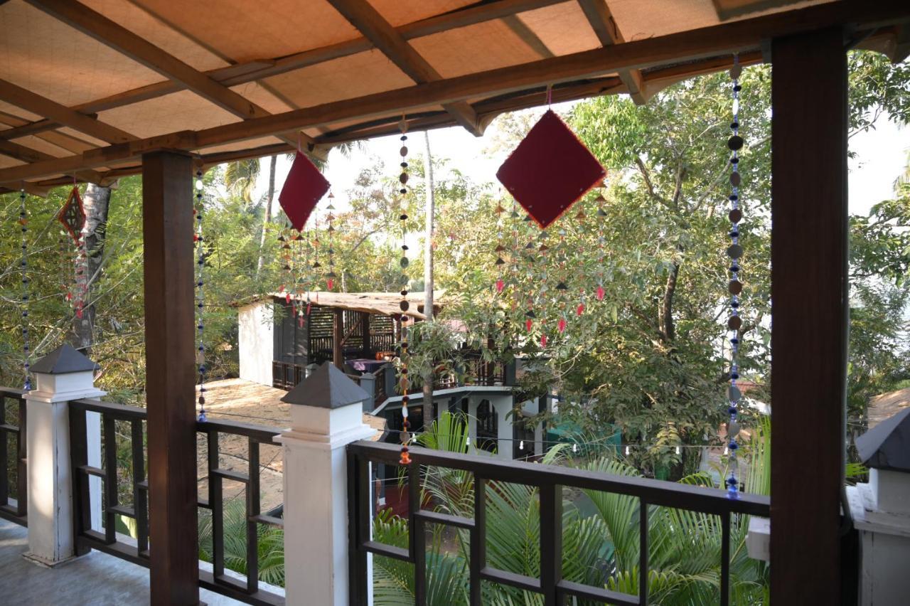 La La Land Resort Goa By Spicy Mango Палолем Екстериор снимка