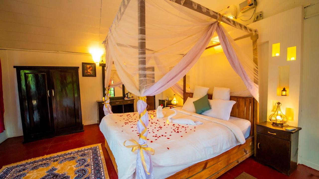La La Land Resort Goa By Spicy Mango Палолем Екстериор снимка