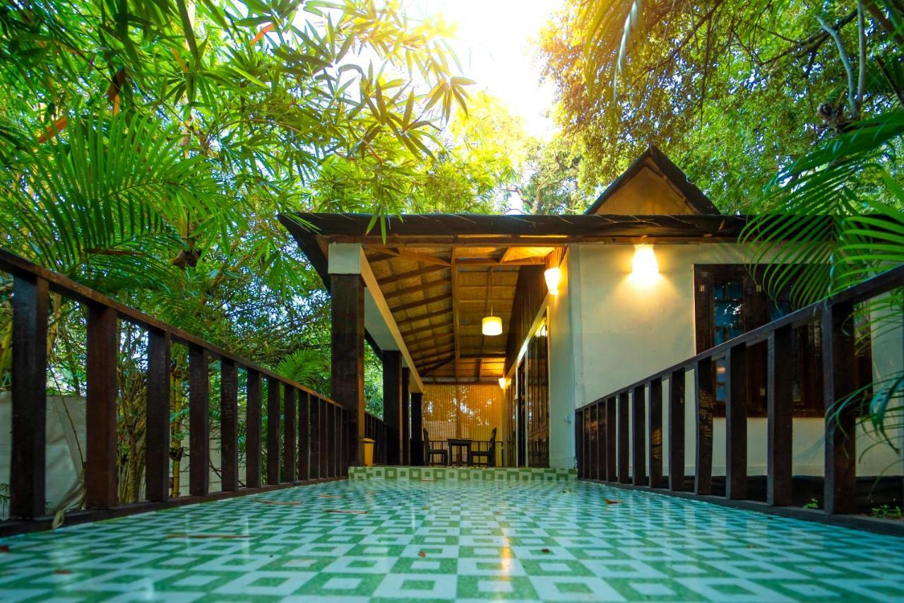 La La Land Resort Goa By Spicy Mango Палолем Екстериор снимка