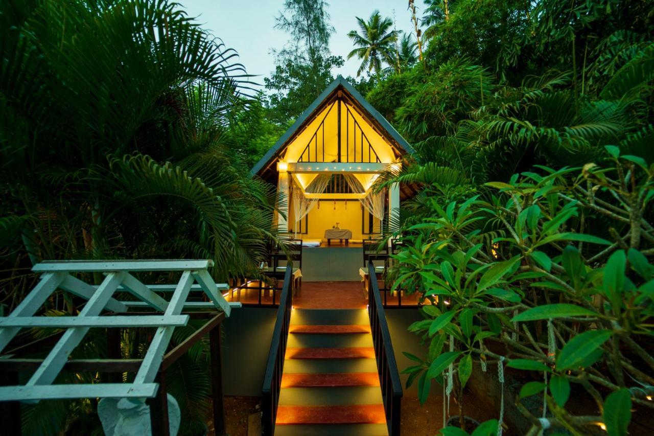La La Land Resort Goa By Spicy Mango Палолем Екстериор снимка
