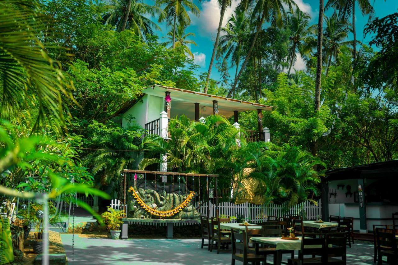 La La Land Resort Goa By Spicy Mango Палолем Екстериор снимка