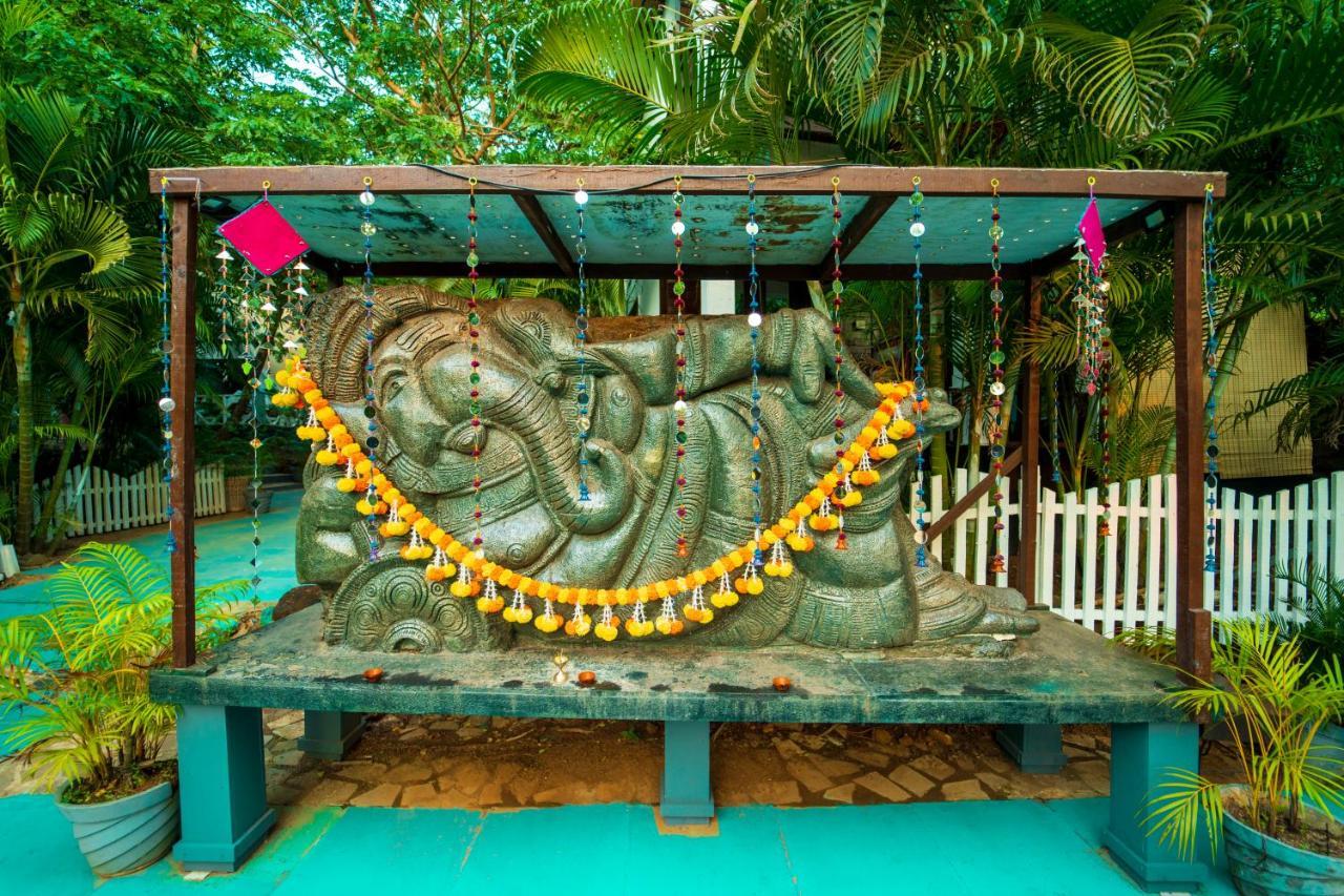 La La Land Resort Goa By Spicy Mango Палолем Екстериор снимка